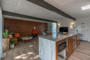 Mid Century Gem